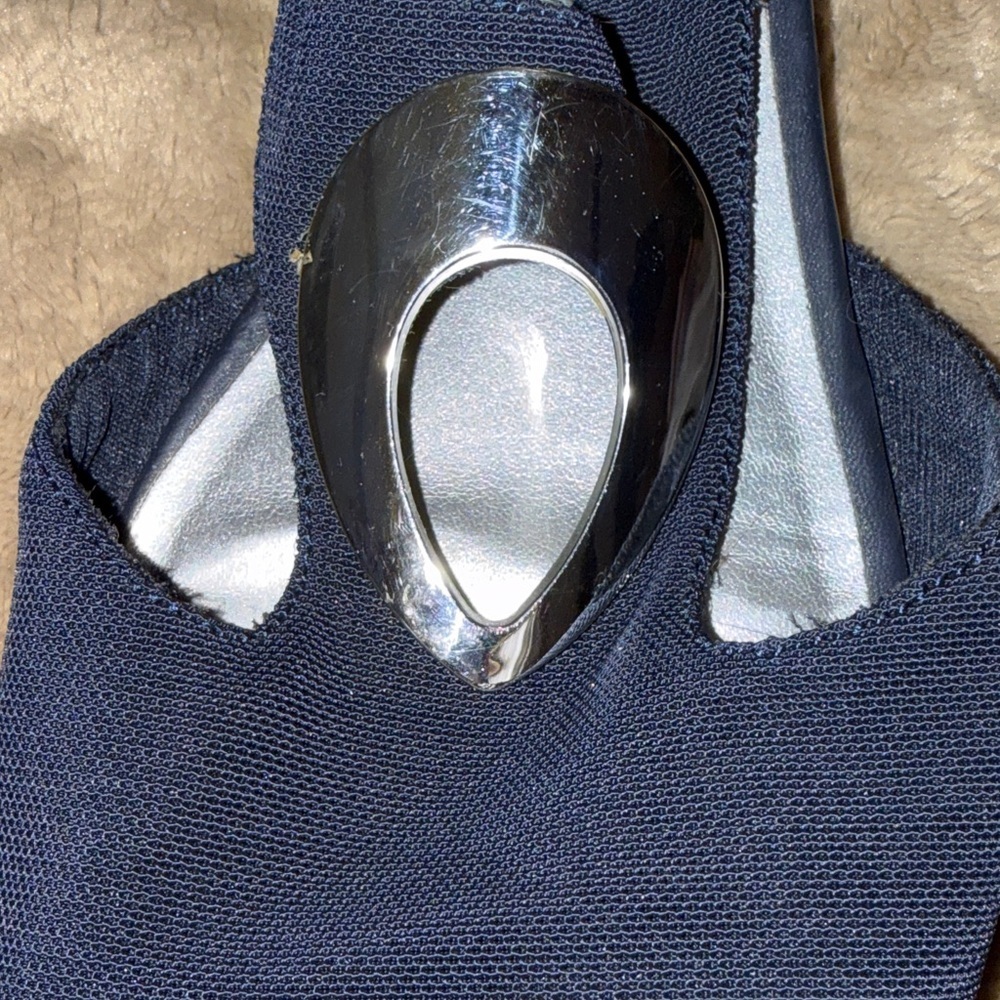 🌺𝐍𝐀𝐓𝐔𝐑𝐀𝐋𝐈𝐙𝐄𝐑 𝐍𝐀𝐕𝐘 𝐑𝐄𝐍𝐀𝐓𝐀 𝐒𝐈𝐋𝐕𝐄𝐑 𝐀𝐂𝐂𝐄𝐍𝐓 𝐒𝐀𝐍𝐃𝐀𝐋𝐒 - Picture 5 of 5